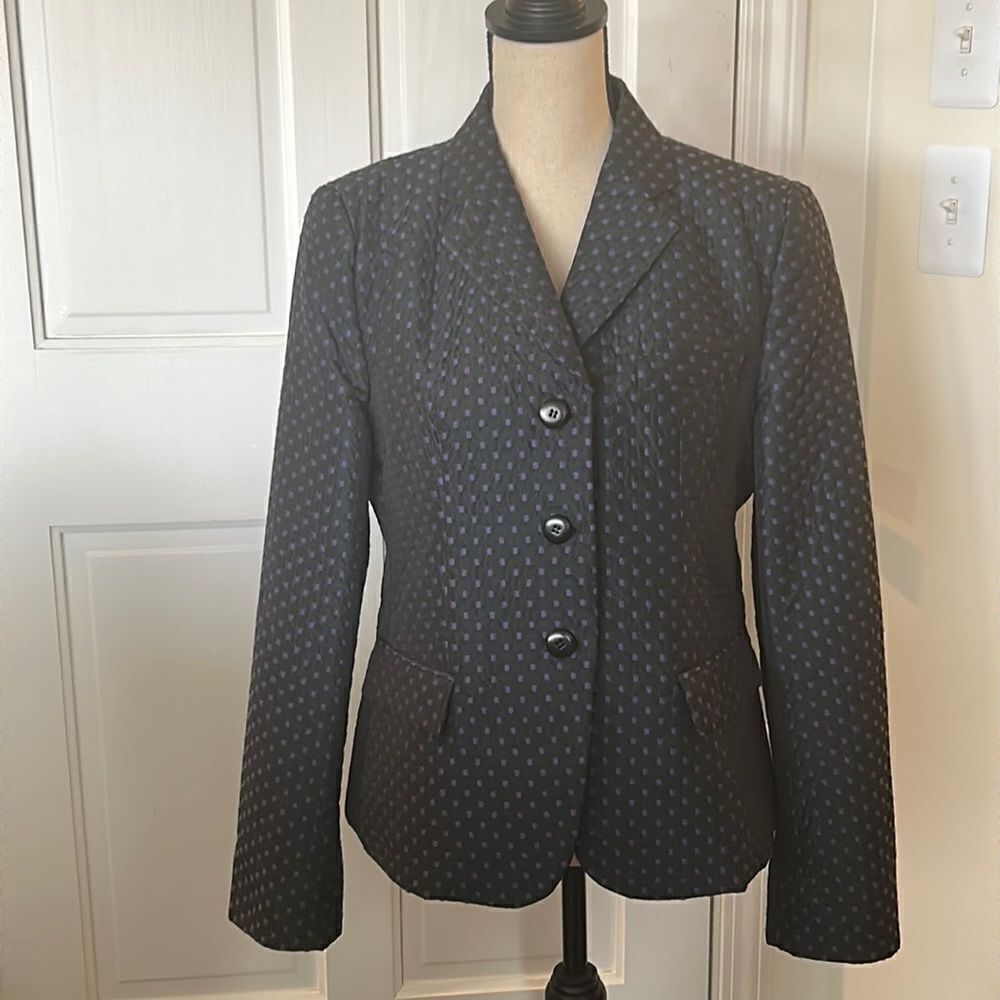 ARMANI COLLEZIONI TEXTURED BLACK BLAZER W/PURPLE EMBROIDERY